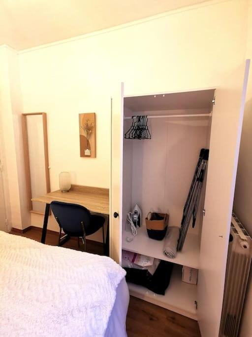 Charmant T2 Atypique, Renove, Confortable Beziers Exterior photo