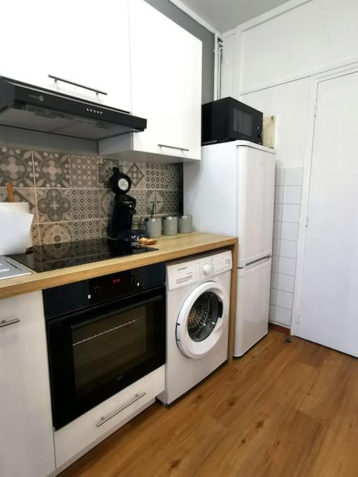 Charmant T2 Atypique, Renove, Confortable Beziers Exterior photo