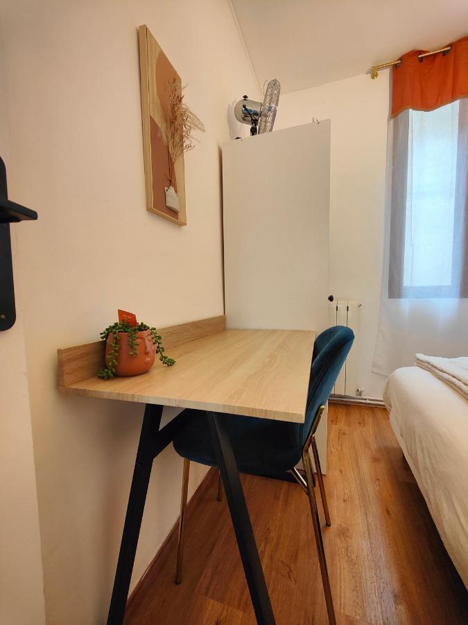 Charmant T2 Atypique, Renove, Confortable Beziers Exterior photo